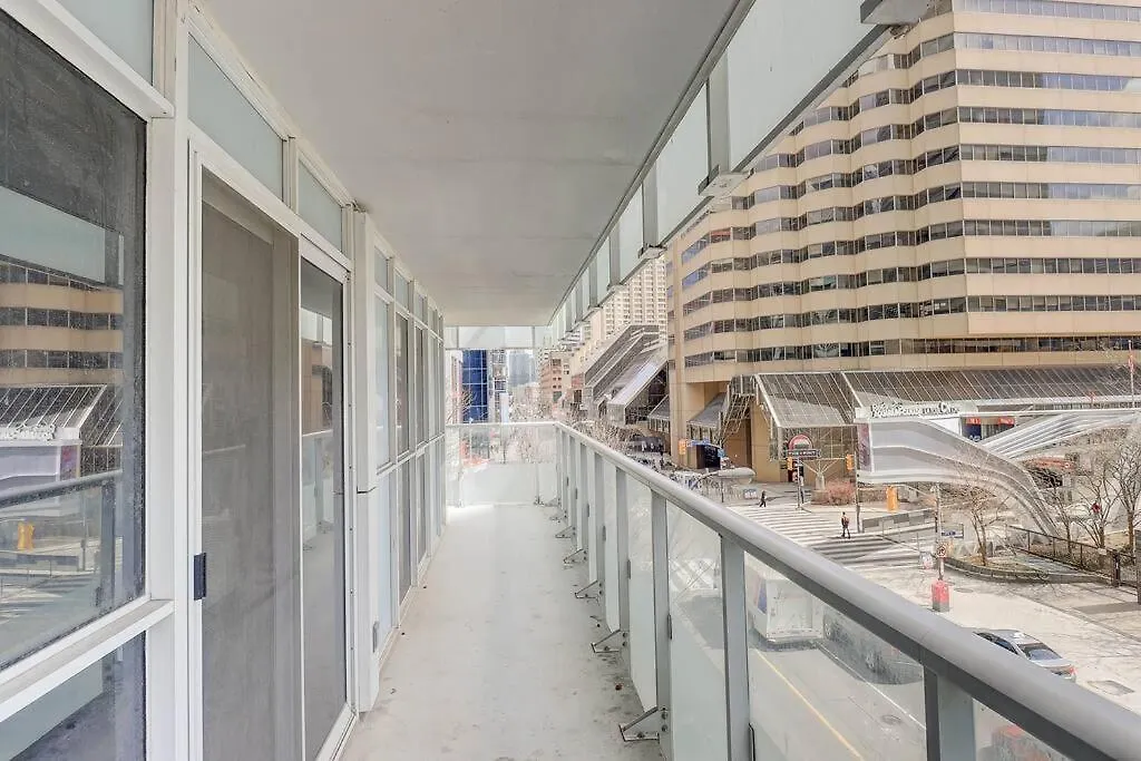 Planurstay - 2Br & 2Bth 300 Front Street West Toronto Canada